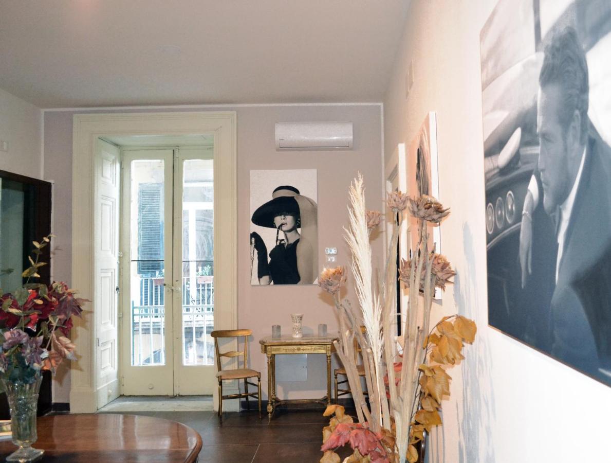 Questo Rinascimento Casa Brigitte 나폴리 외부 사진